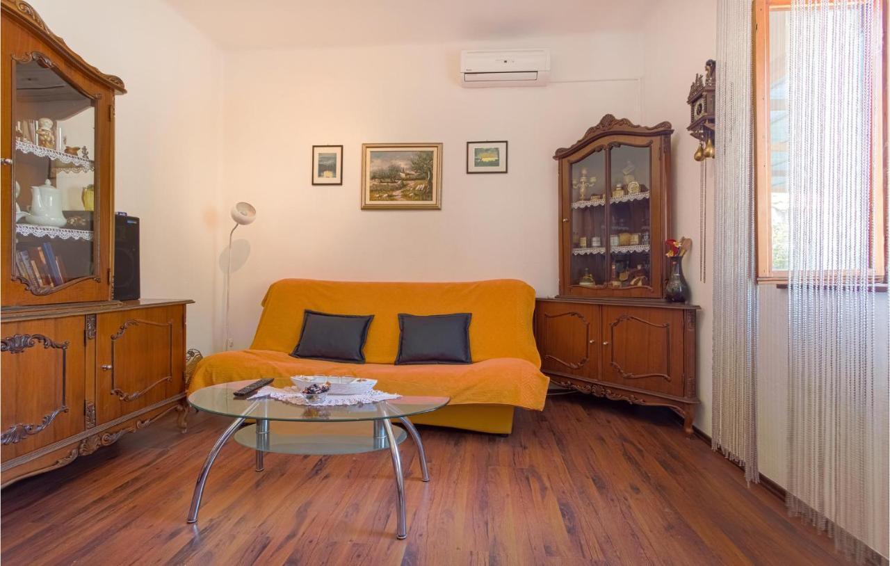 Awesome Home In Zaglav With Wifi Buitenkant foto