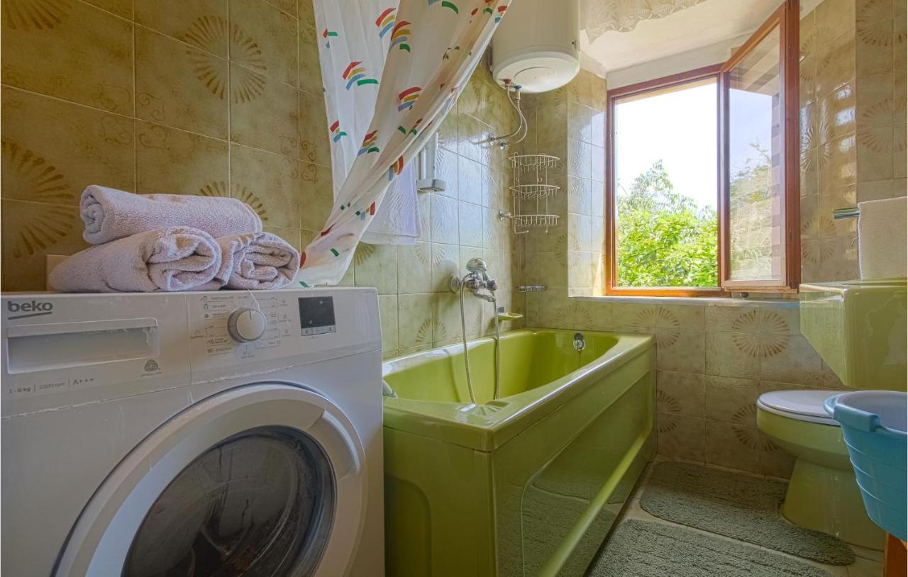 Awesome Home In Zaglav With Wifi Buitenkant foto